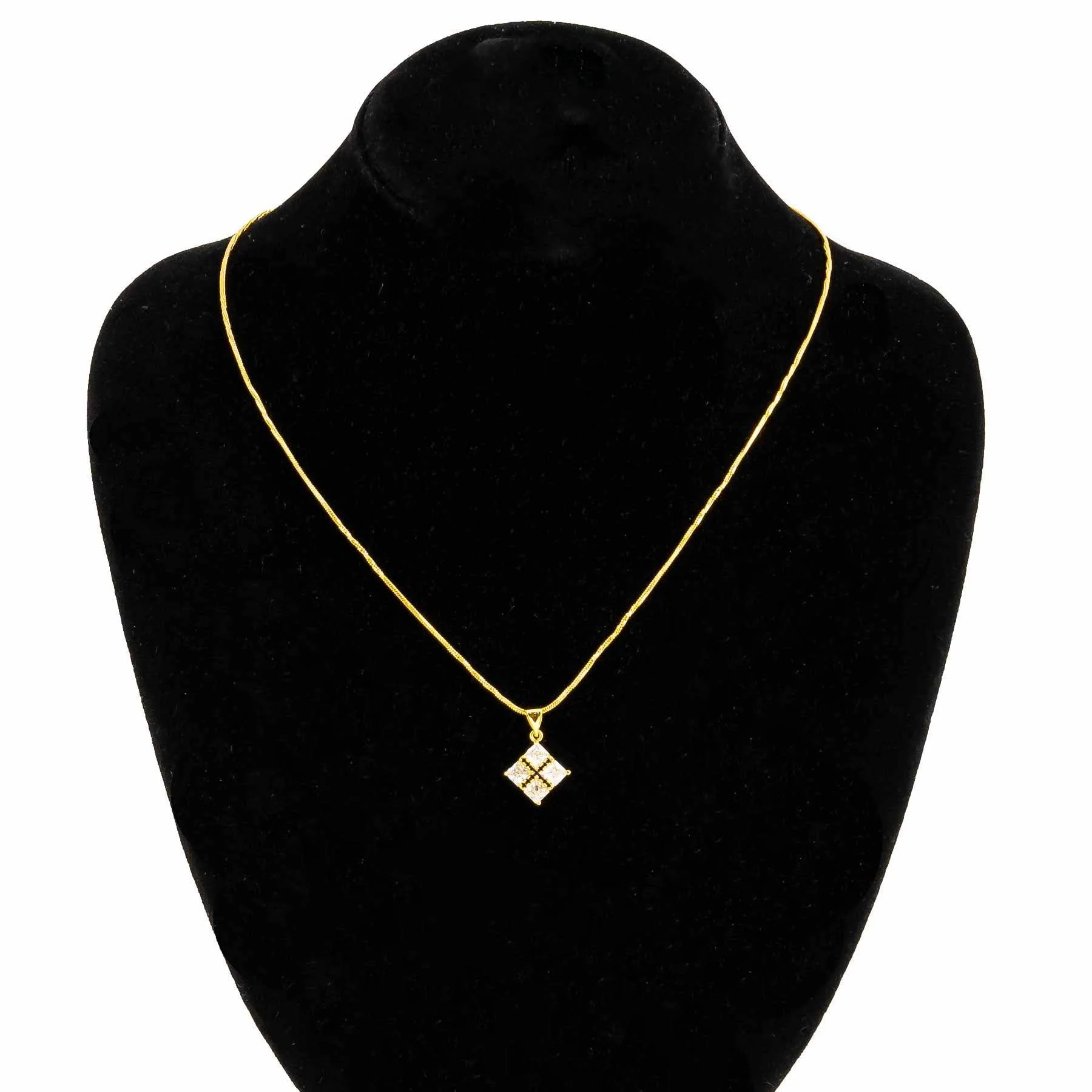 Golden Pendant J42931 - Image 2
