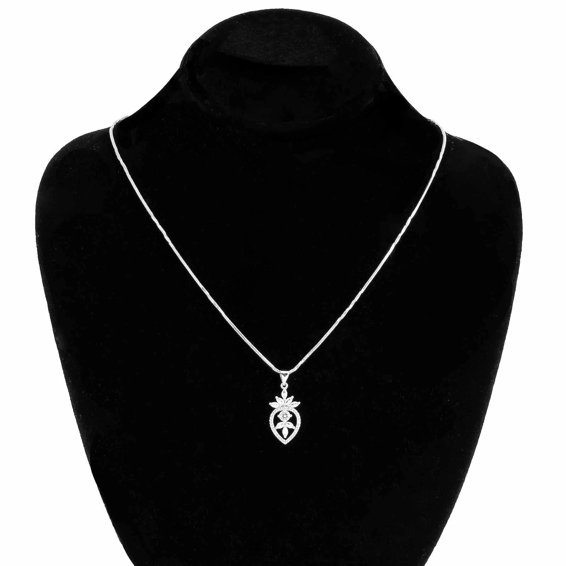 Golden Pendant J42946 - Image 2