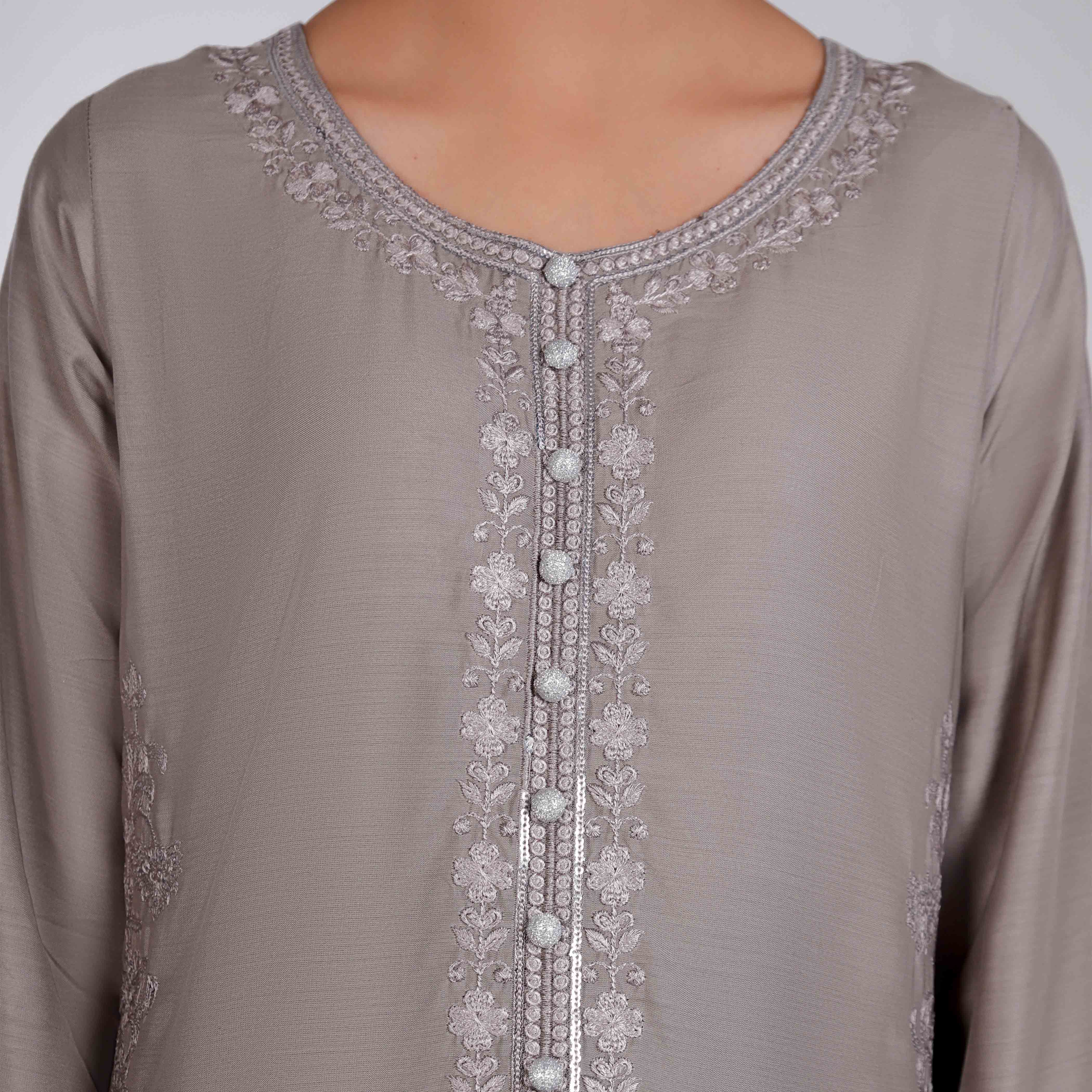 3PC- Embellished Khaddi Net Suit PF4011 - Image 3