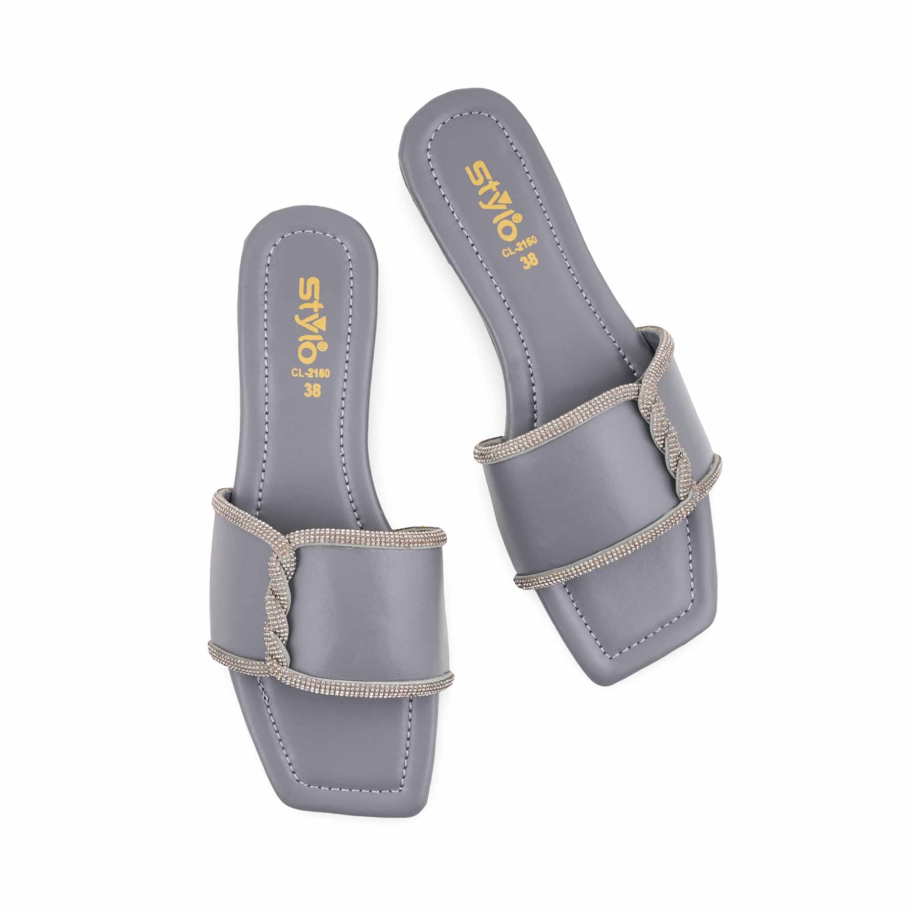 Grey Casual Slipper For Women CL2150 - Image 5