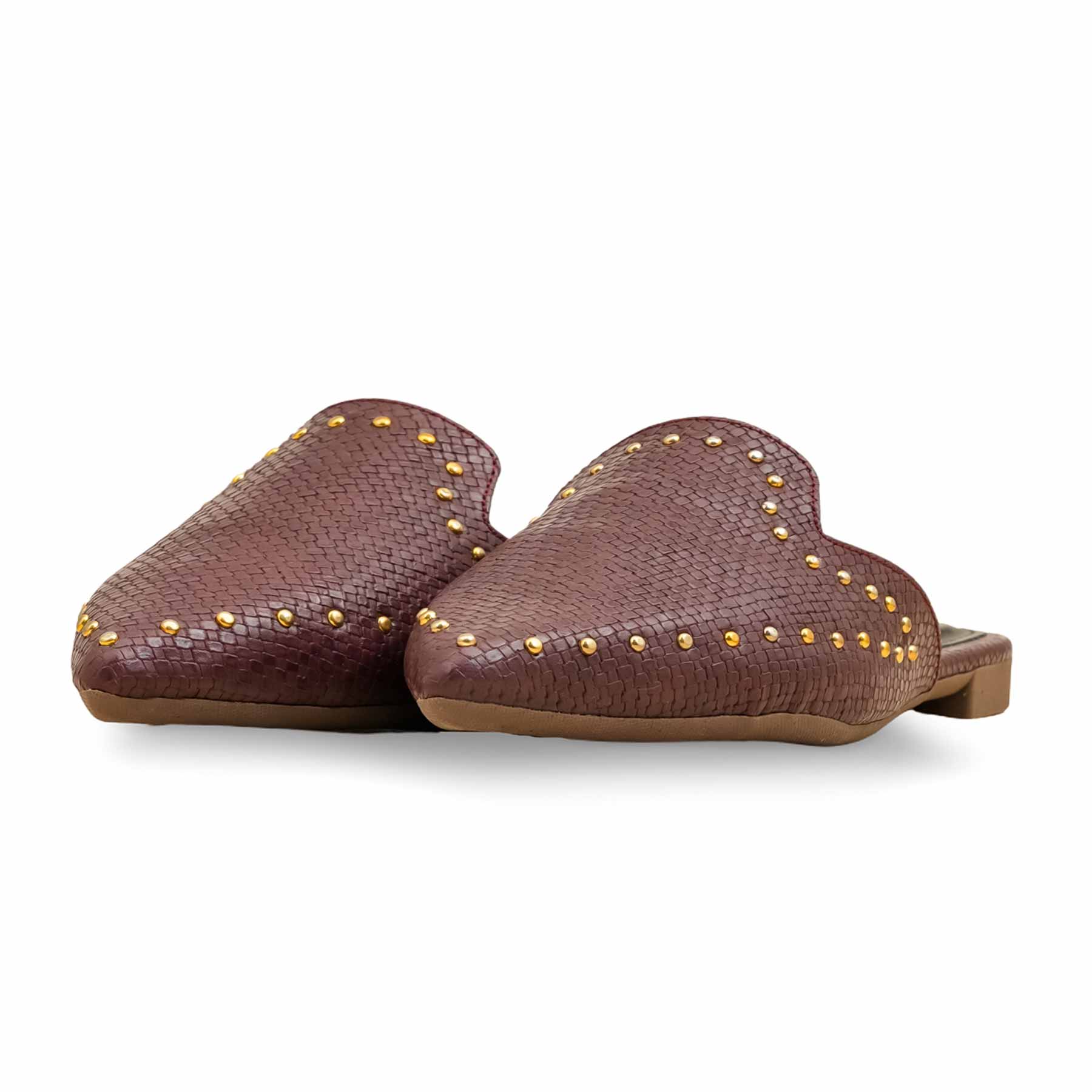 Maroon Back Open For Women WN5488 - Image 3