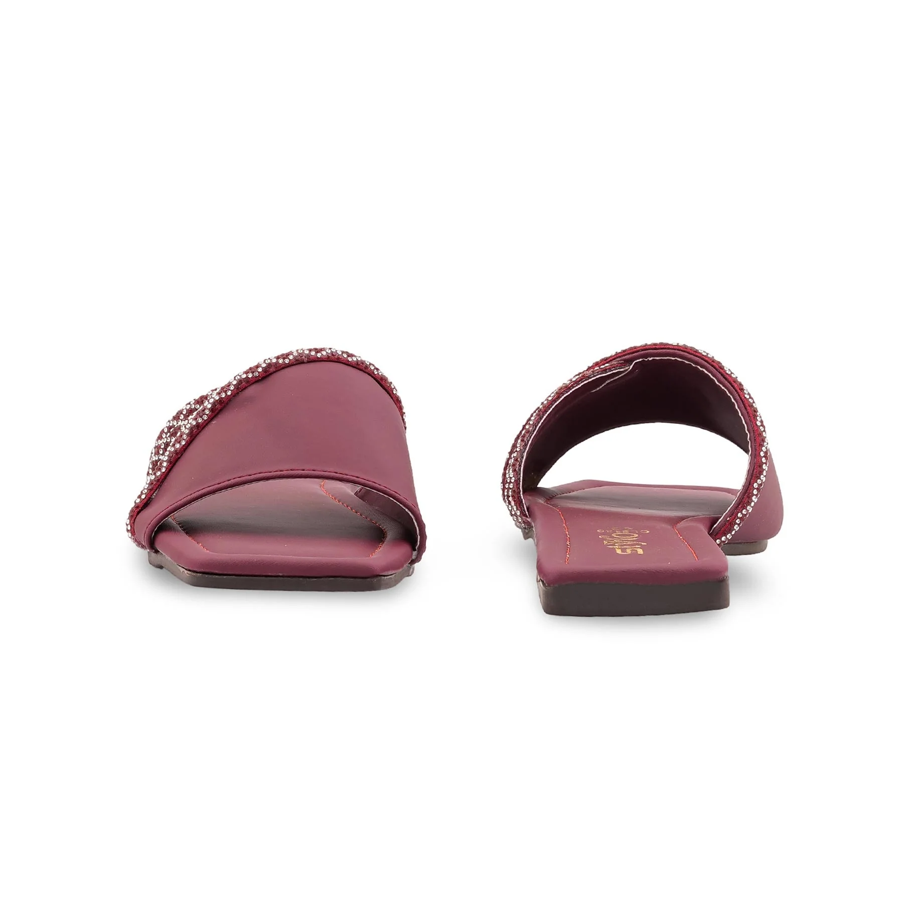 Maroon Casual Slipper For Ladies CL2186 - Image 4