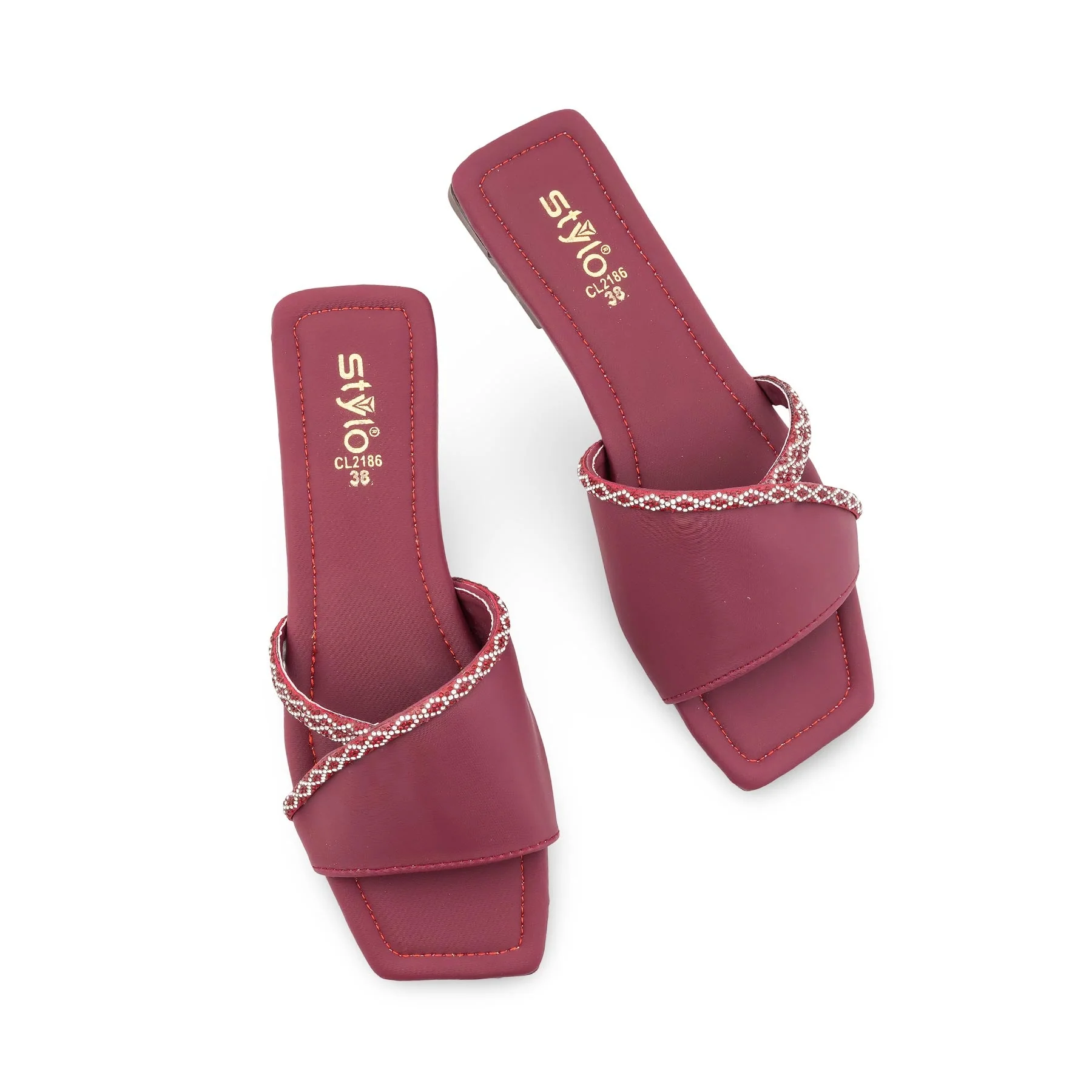 Maroon Casual Slipper For Ladies CL2186 - Image 5