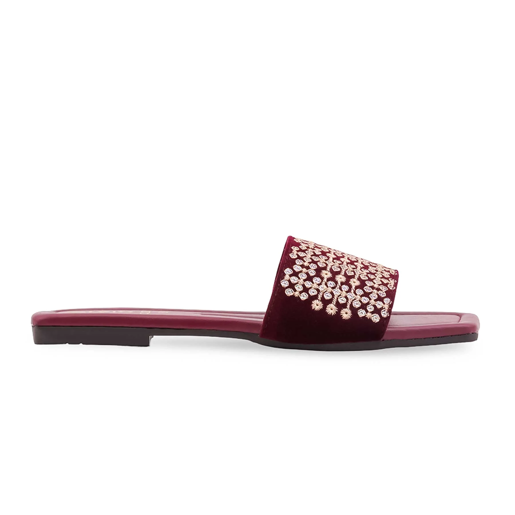 Maroon Casual Slipper For Ladies CL2235 - Image 2