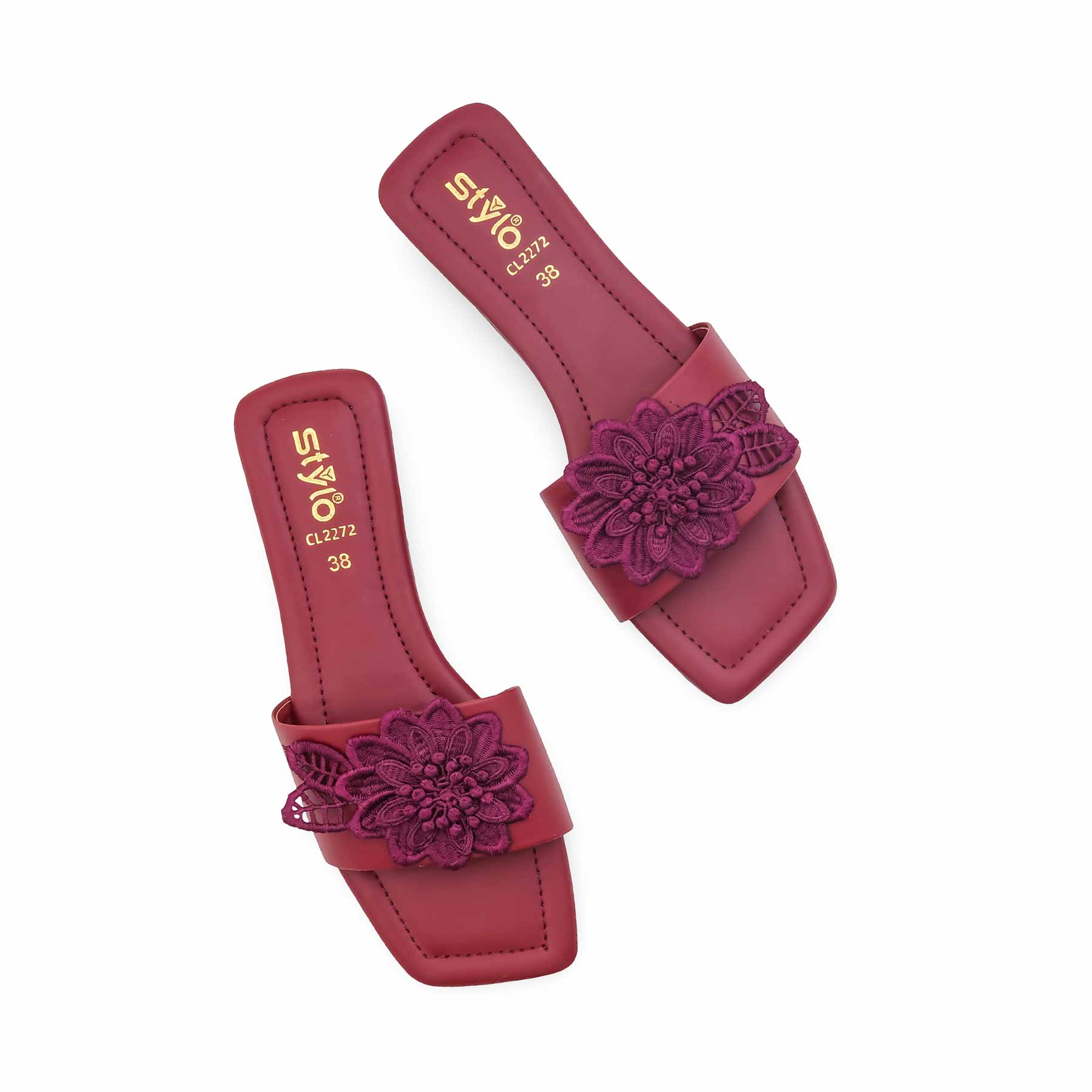 Maroon Casual Slipper For Women CL2272 - Image 5