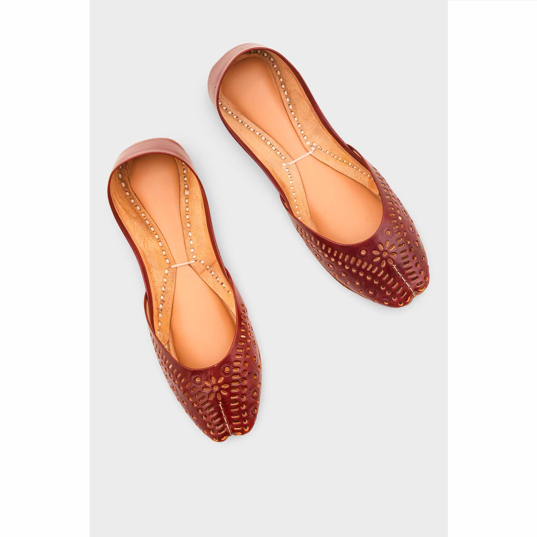 Maroon Leather Khussa For Women EC8713 - Image 5