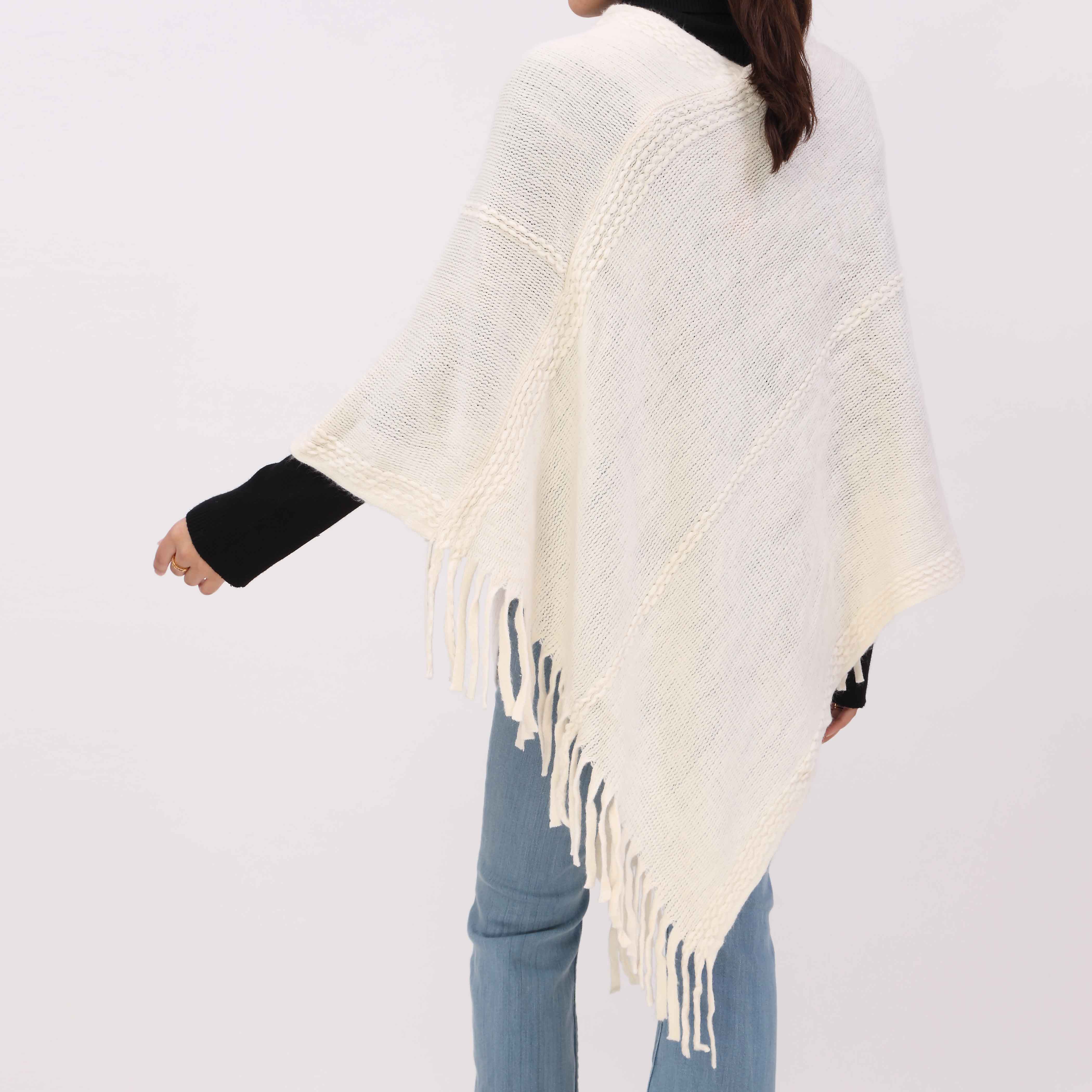 Off/White Sweater Knit Triangle Cape Shawl PW5620 - Image 5