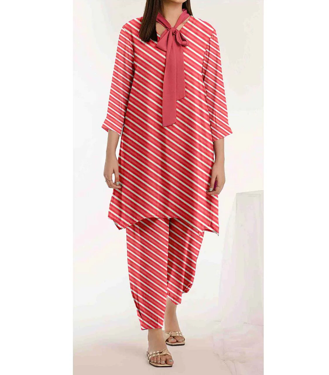 2PC-Digital Printed Cambric Suit PS9403