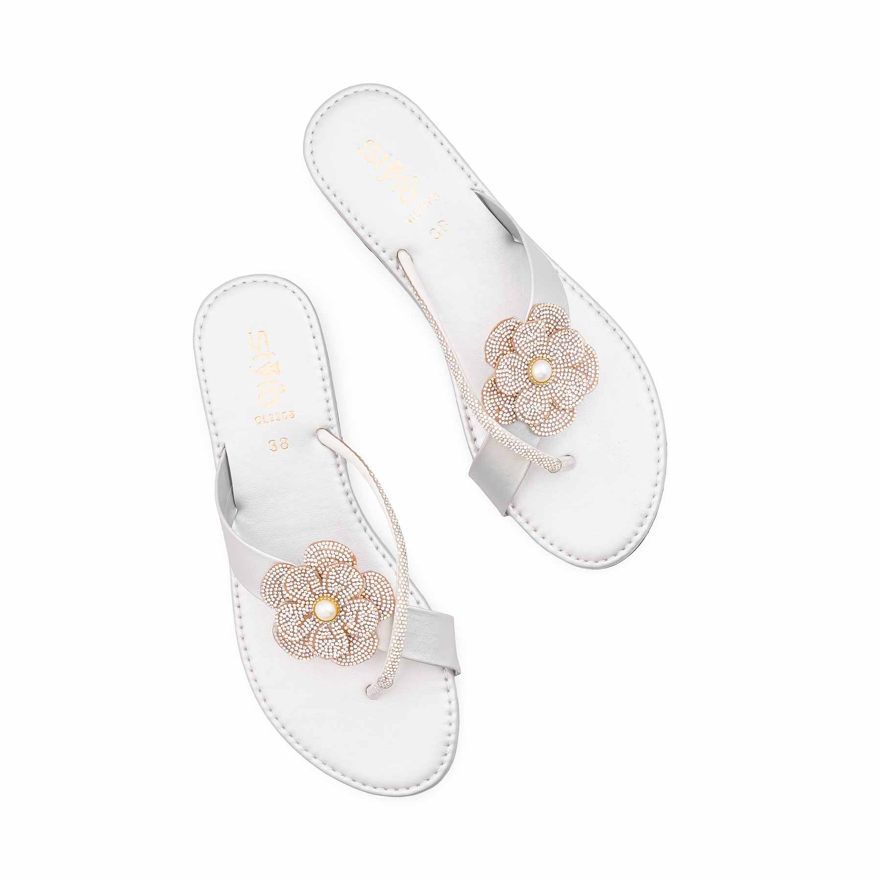 Silver Casual Chappal For Women CL2208 - Image 5