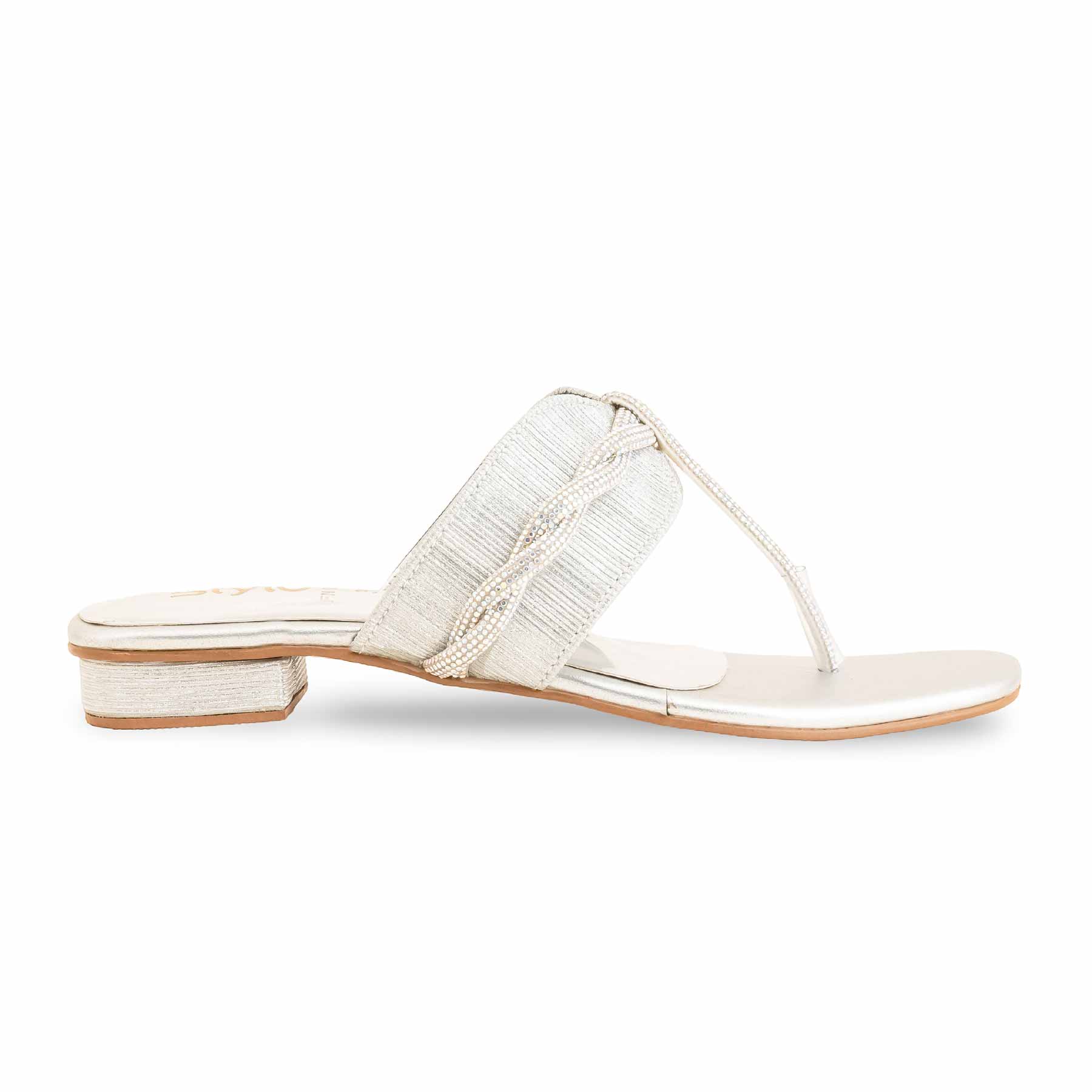Silver Fancy Chappal For Ladies FN0803 - Image 2