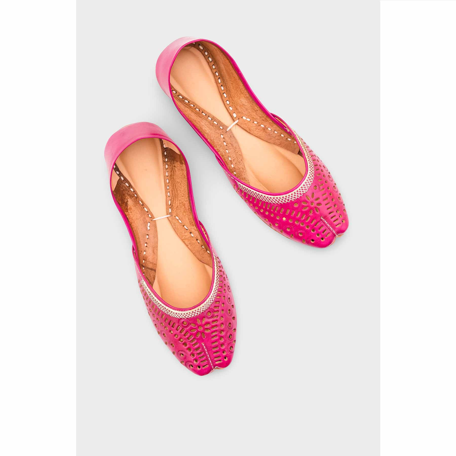 SK Pink Leather Khussa EC8640 - Image 5