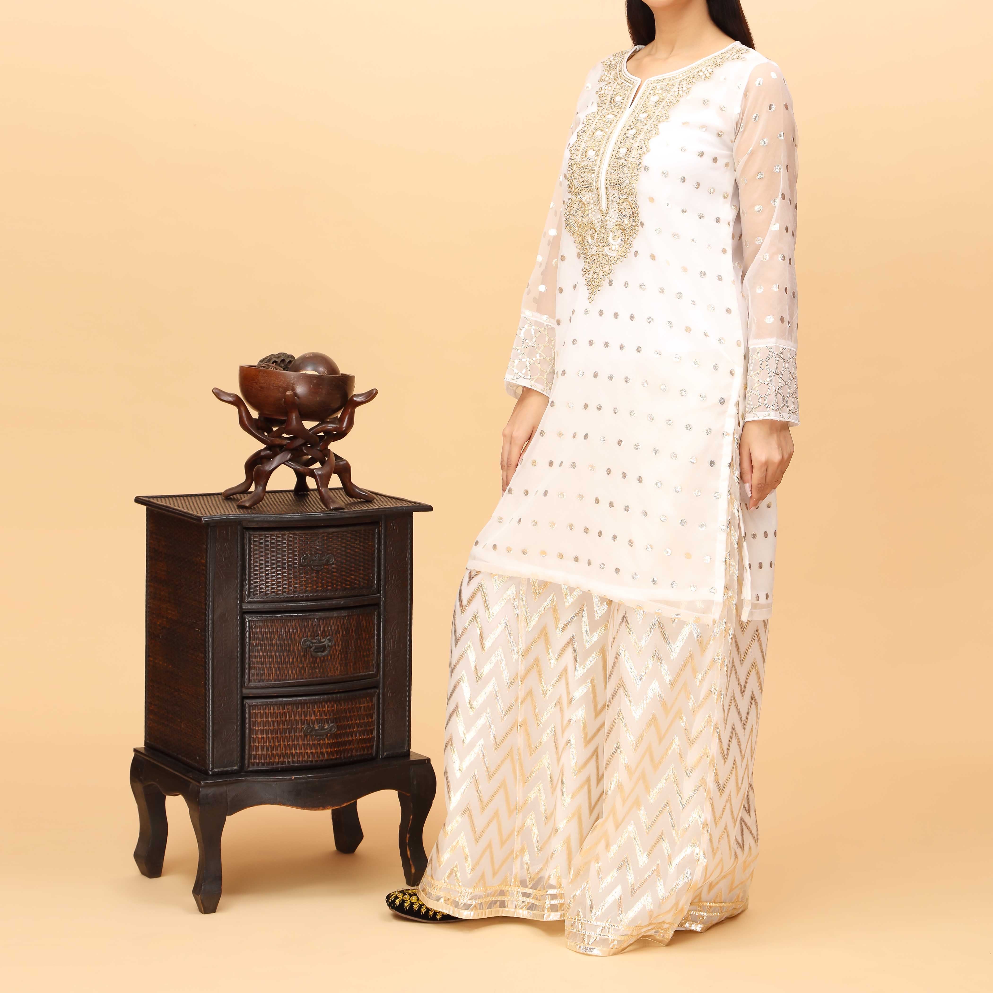 2PC- Embellished Organza Zari Suit PS4229 - Image 2