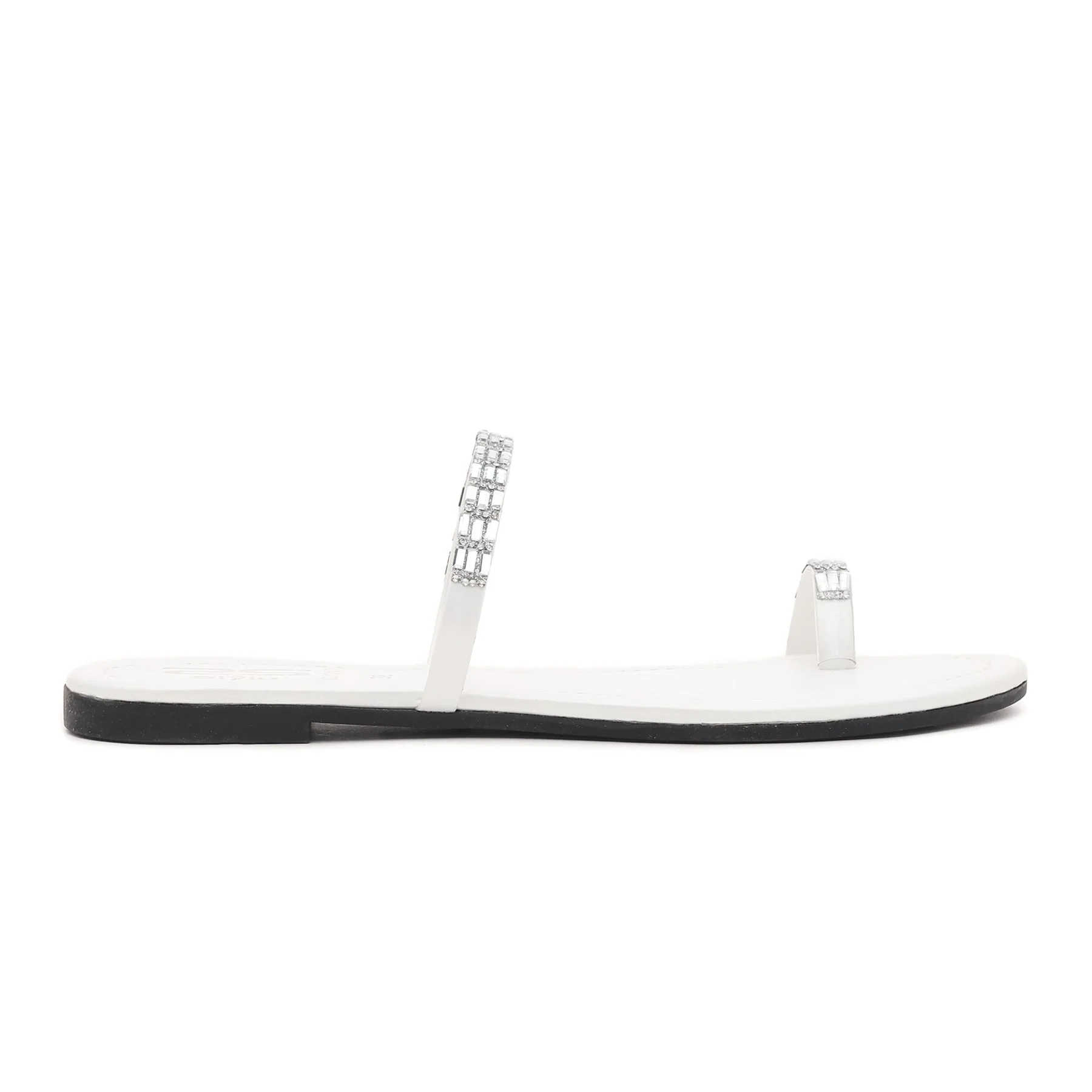 White Casual Chappal CL1267 - Image 2
