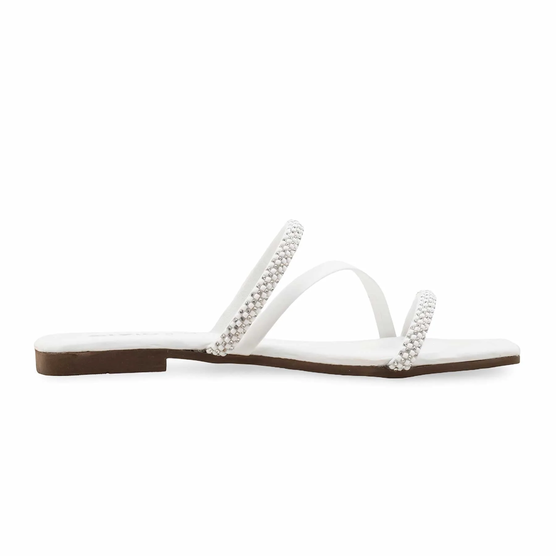 White Casual Chappal CL1890 - Image 2
