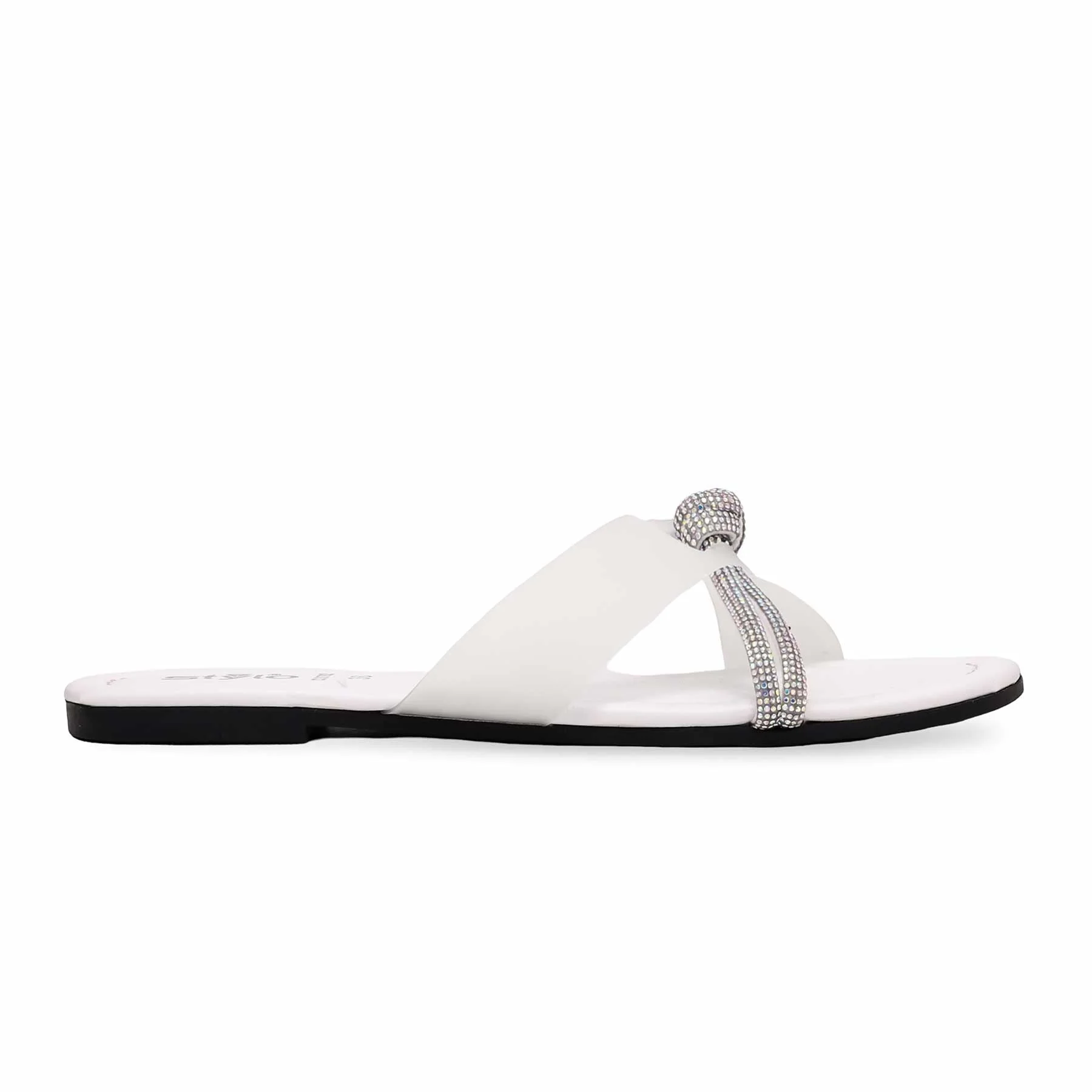 White Casual Slipper CL1782 - Image 2