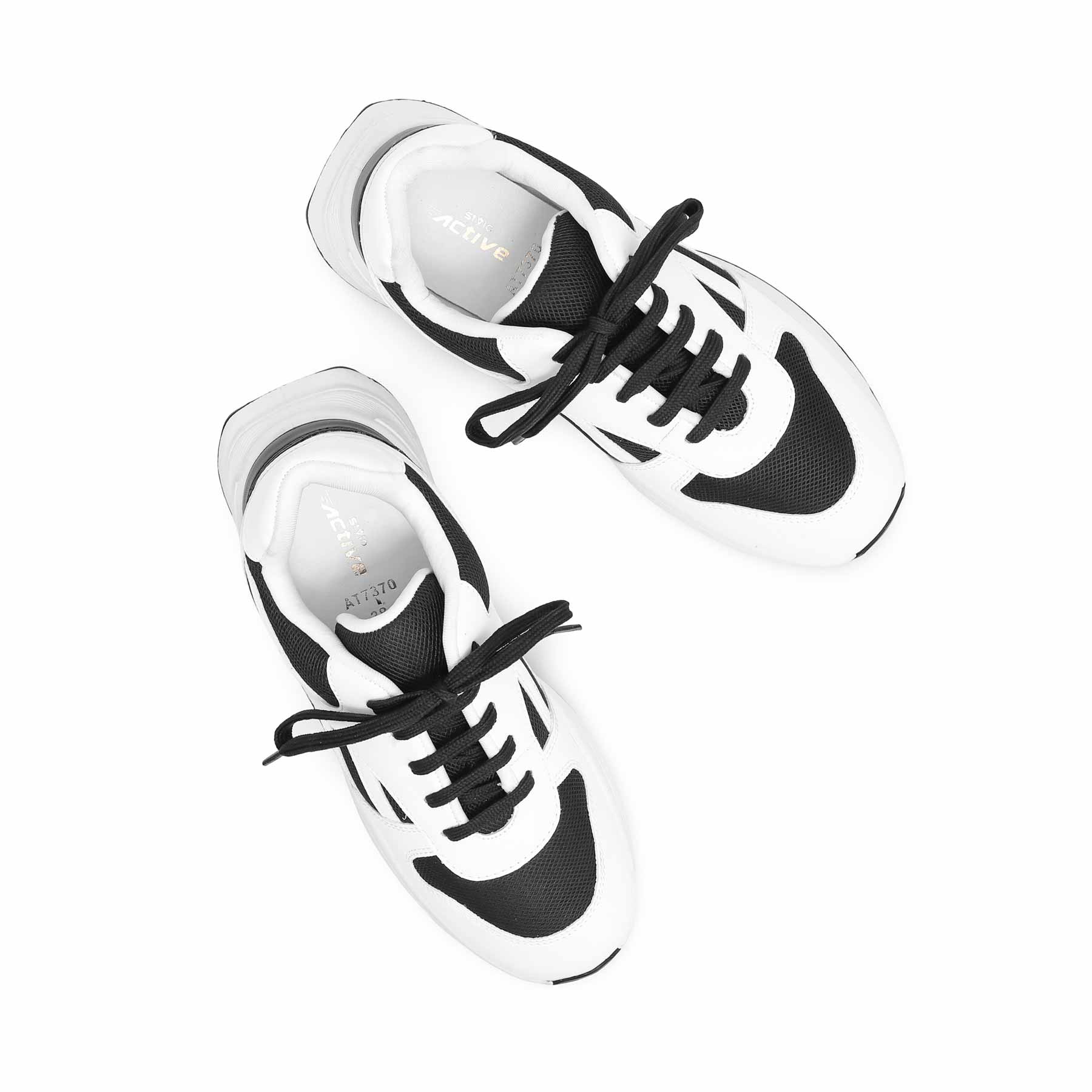 White Casual Sneaker AT7370 - Image 4