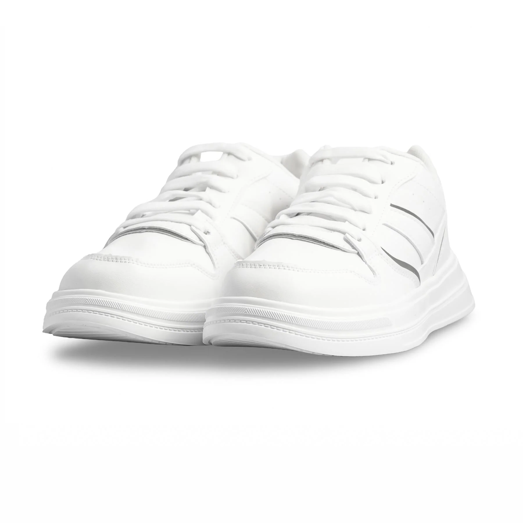 White Casual Sneaker AT7400 - Image 3