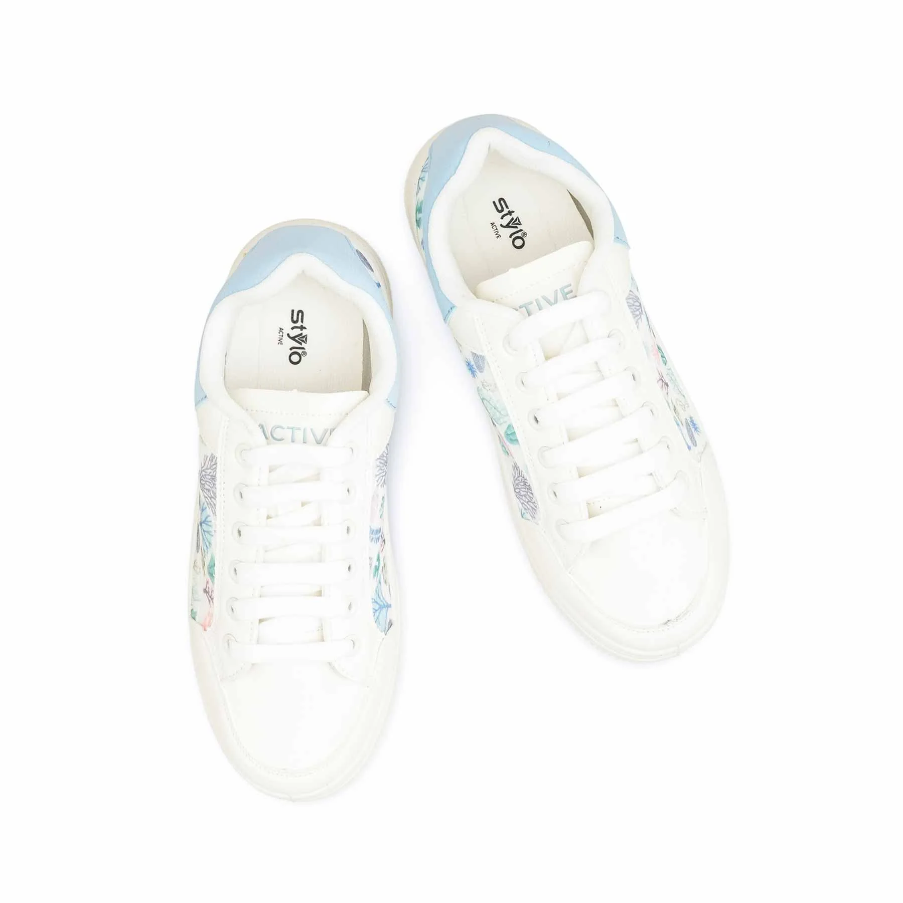 White Casual Sneaker For Women AT7409 - Image 5