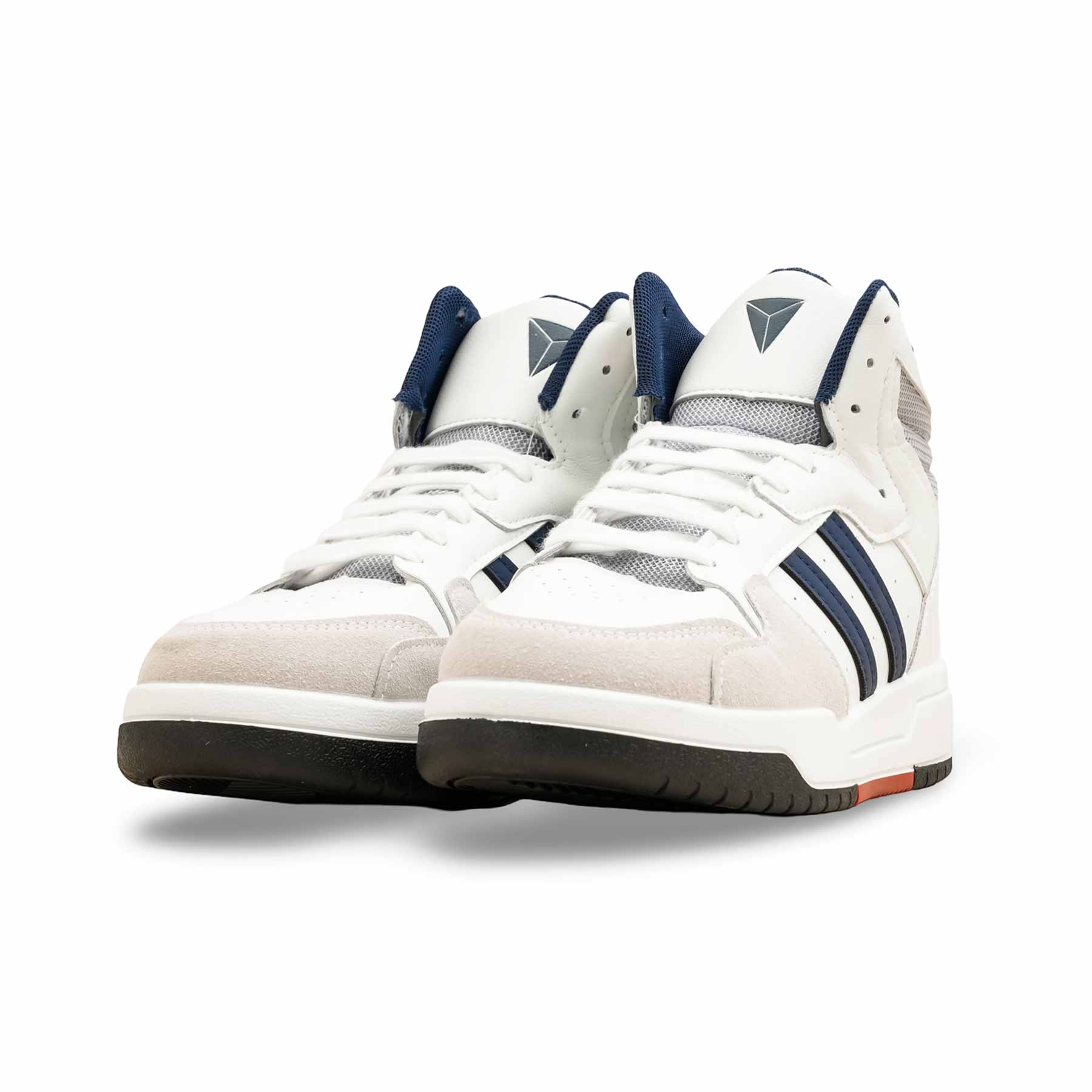 White Casual Sneaker For Women AT7461 - Image 3