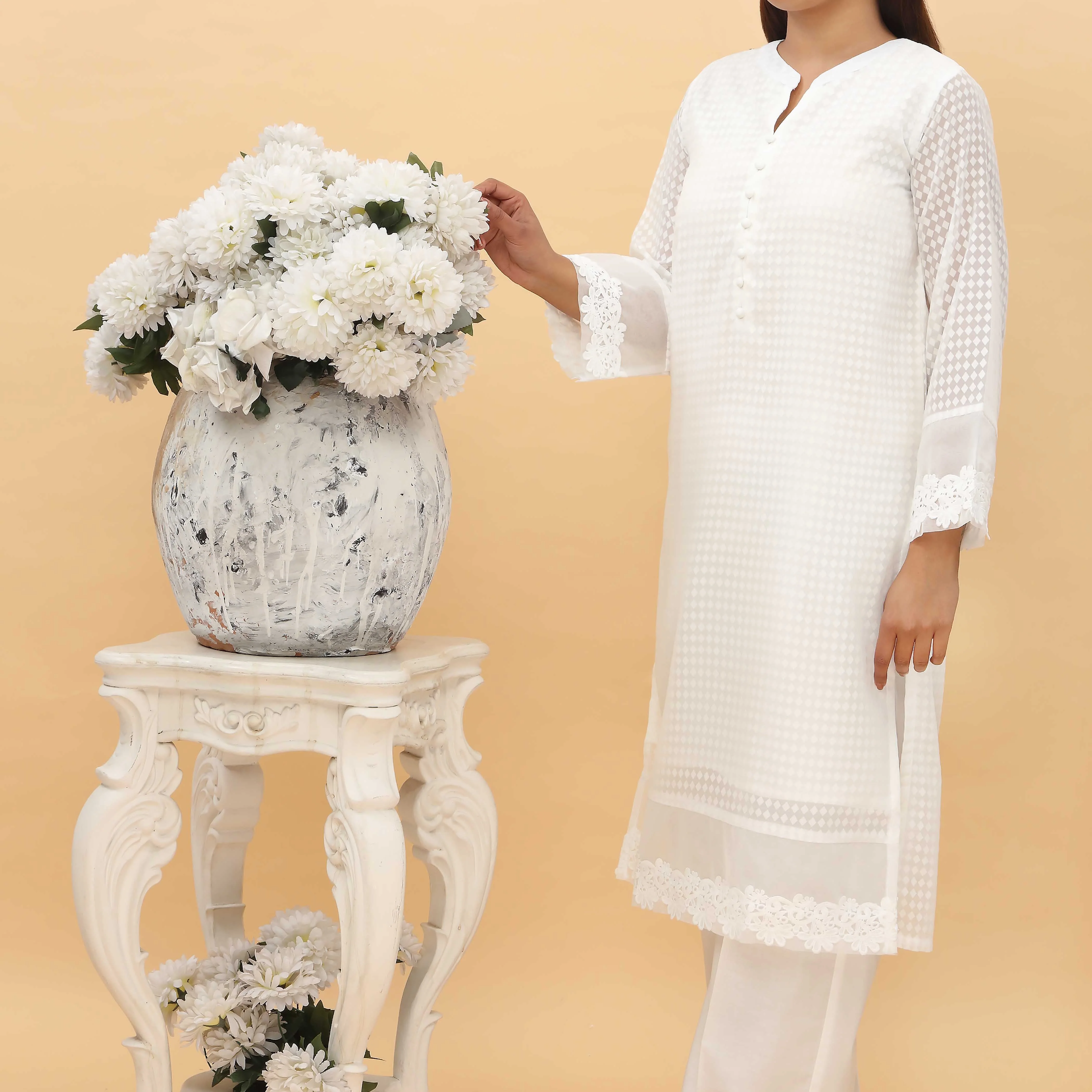 1PC- Embellished Organza Cotton Shirt PS5038 - Image 2