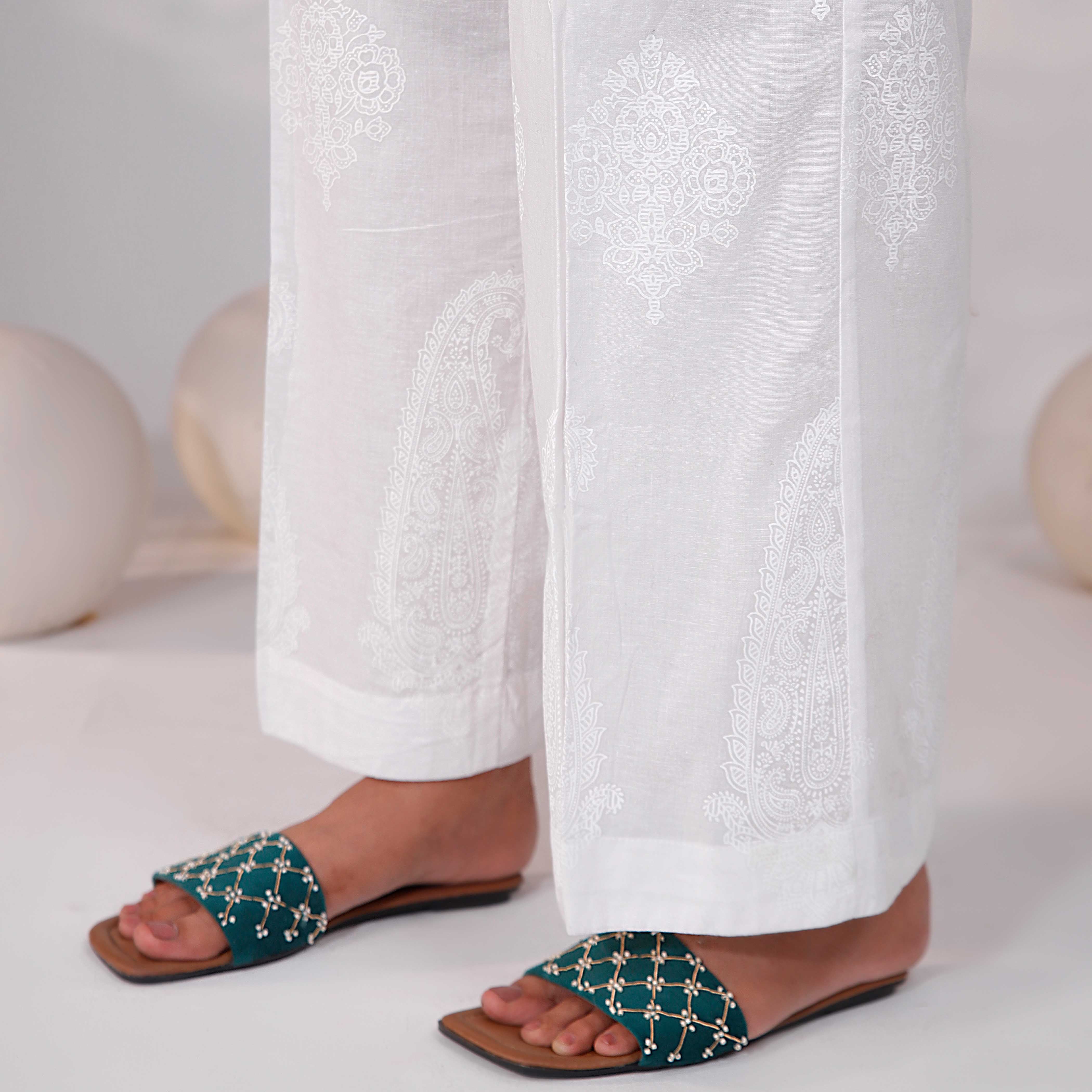 White Screen Printed Cambric Trouser PS4589 - Image 2