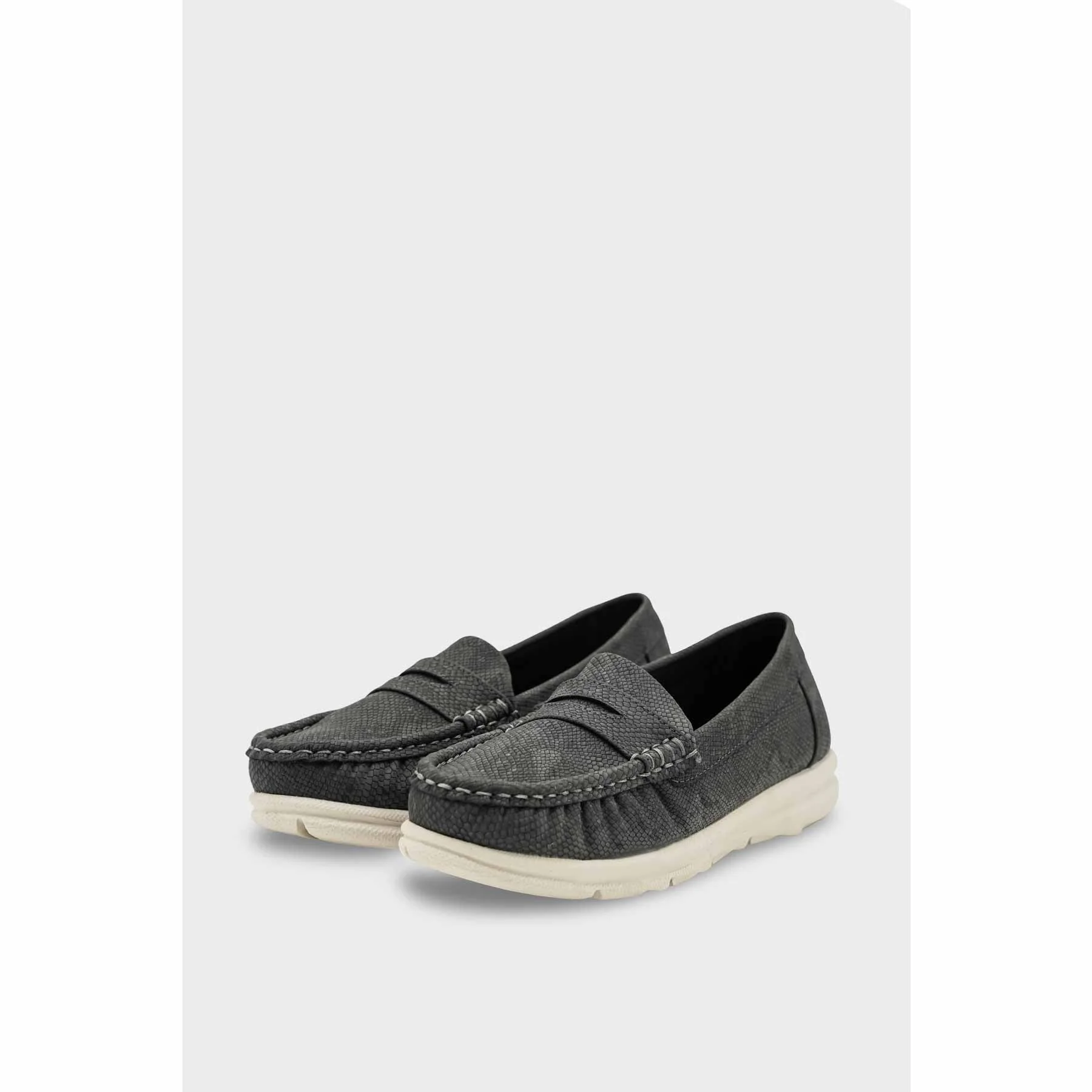 Women Casual Moccasin - WS018307 - Image 3