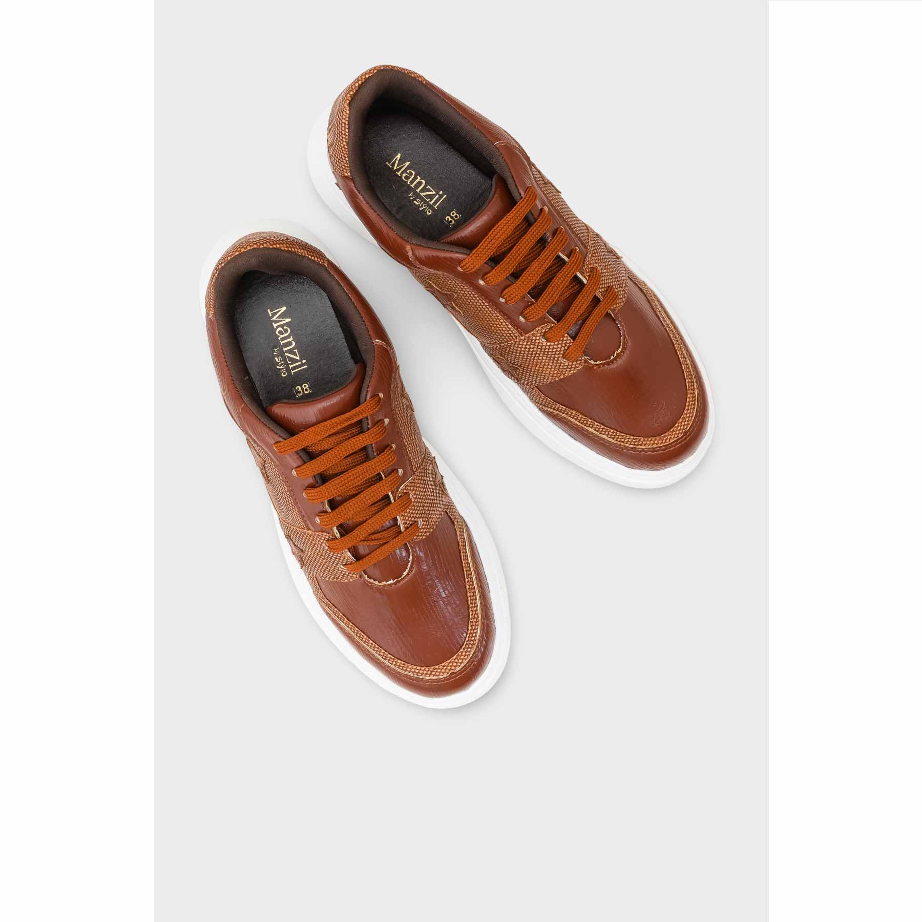 Women Casual Sneaker - WS020102 - Image 5