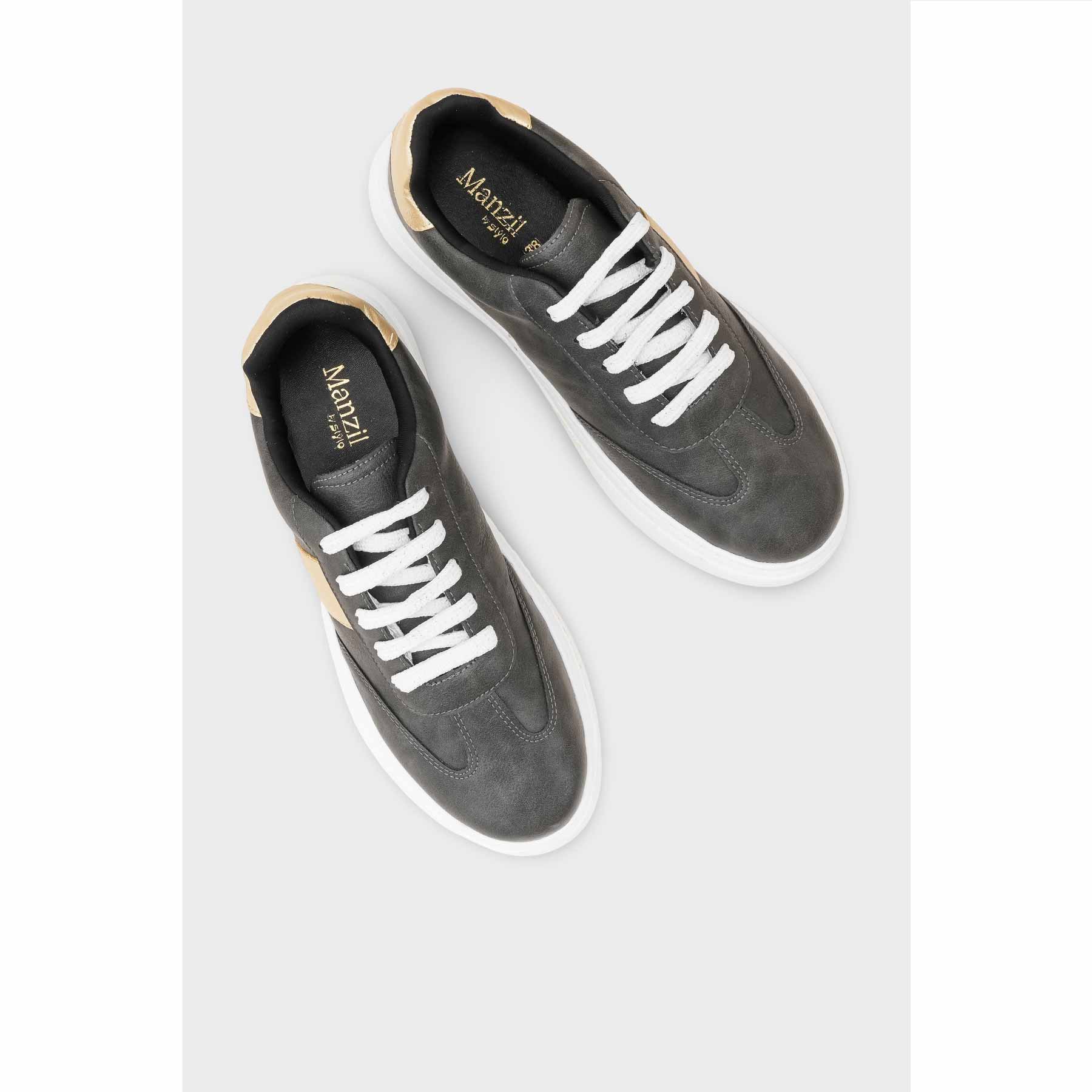 Women Casual Sneaker - WS020207 - Image 5