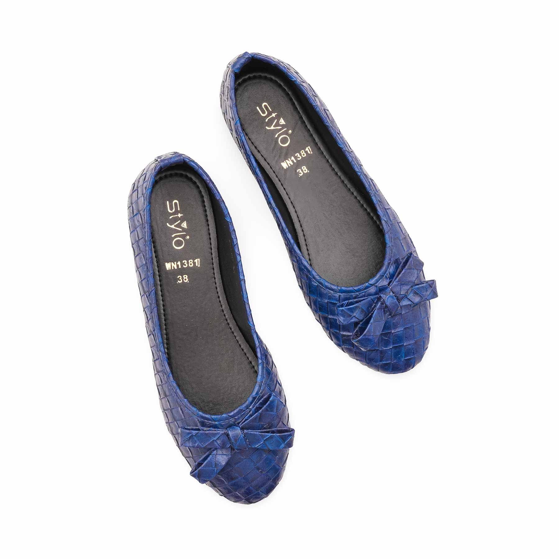 Women Formal Pumps - WN138112 - Image 5