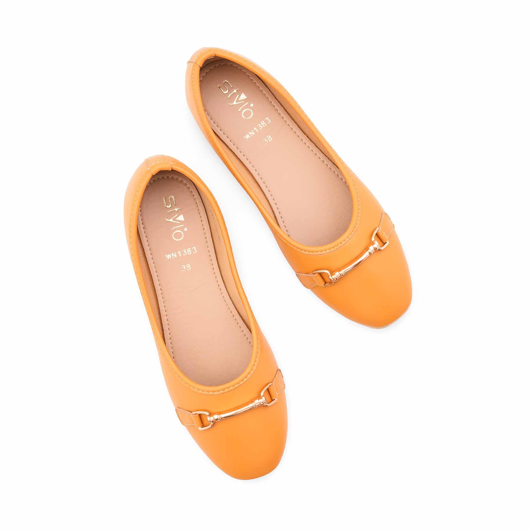 Women Formal Pumps - WN138306 - Image 5