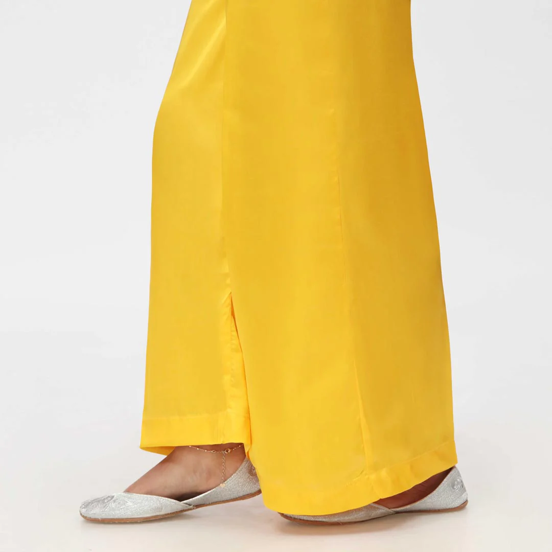 Yellow Dyed Grip Silk Plazo PW3644 - Image 2